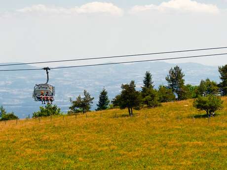 N° 56 - Le télésiège - Espace VTT-FFC Massif des Bois Noirs
