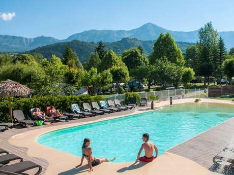 Camping Les Prairies***