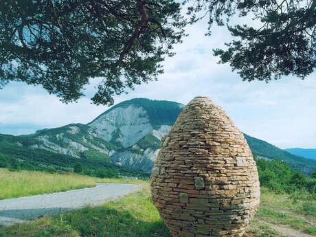 Refuge d'Art "Sentinelle de la Vallée de l'Asse"