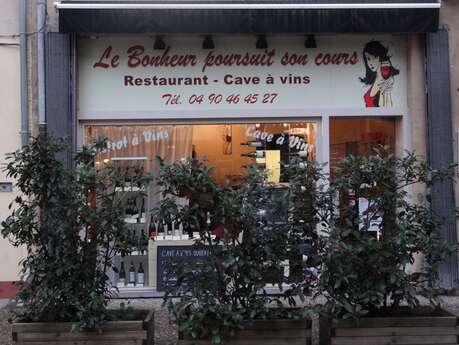 Cave à vins le bonheur poursuit son cours
