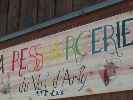 Atelier cyanotype avec la Ressourcerie du Val d'Arly