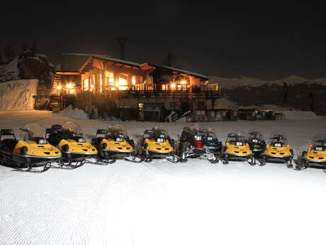 Sun Scoot - Snowmobiling tours