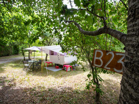 Camping Les Esparons