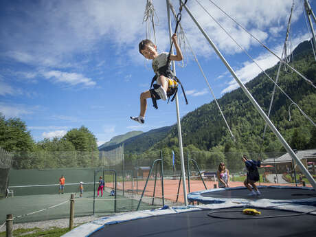 Elasto Trampoline (Nash Mountain Games)