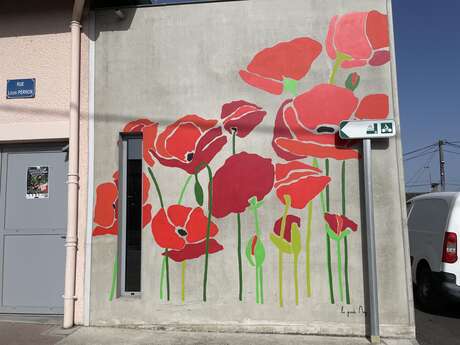 Oeuvre street art Les Coquelicots