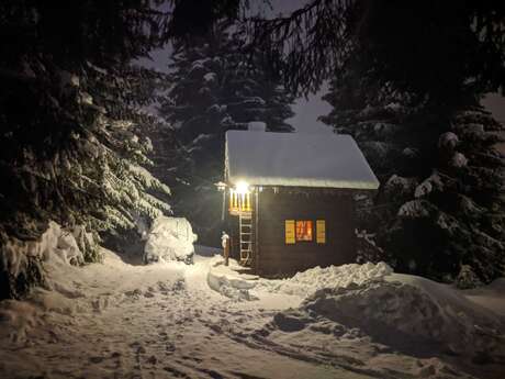 Bambi : Petit Chalet typique en bois