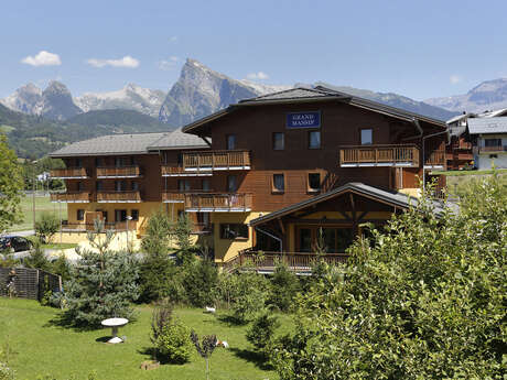 Résidence Vacancéole – Grand Massif***
