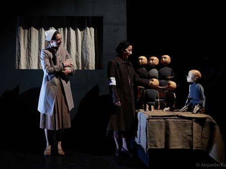 Théâtre : JUSTE IRENA