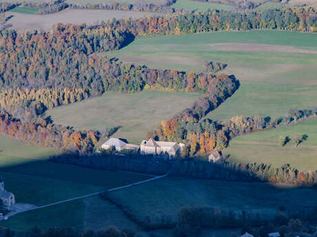 N°35 (Bleu) - Le canal et le château