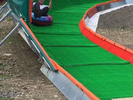 Luge tubbing