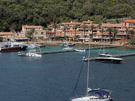Passeggiata costiera con i Bateliers de la Côte d'Azur