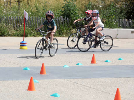 Après-midi familiale sport et jeux - Les mercredis en fête