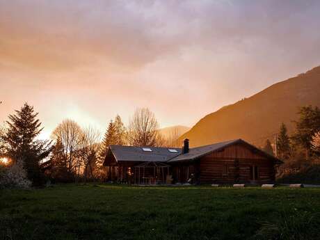 Chalet VOEGELI - LE LOUP BLANC