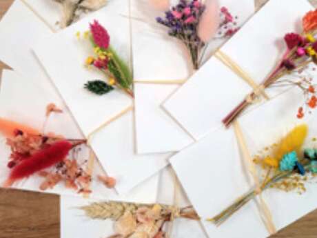 Atelier cartes fleuries
