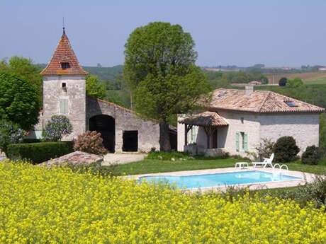 Gîte Couture à Montjoi