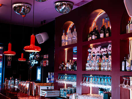 Glass Club