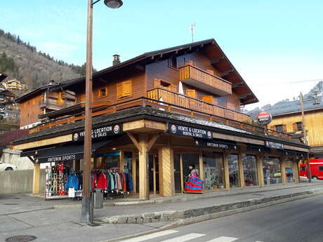 Magasin de sports Antonin Sports - Sport 2000
