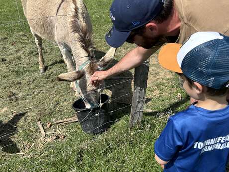 Visite pédagogique à la ferme Denola