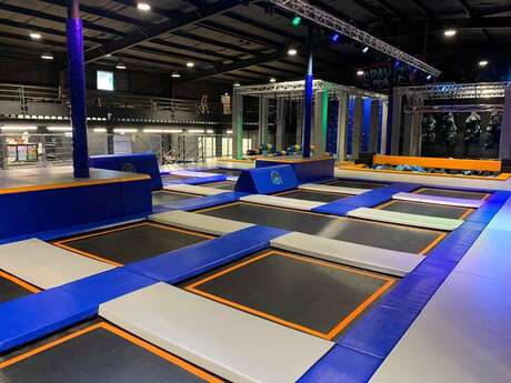 Trampoline Park - Gravity Space