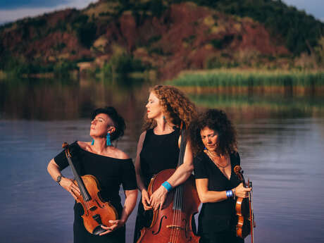 Trio zephyr