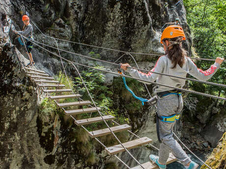 Via ferrata - Des pieds et des Mains