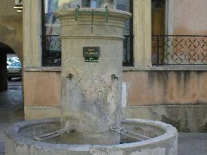Fontaine Calandalo