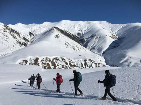 Snowshoeing with Bureau Montagne Horizons