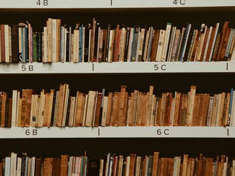 Quand sonne le glas du village : une géographie des villages abandonnés en montagne