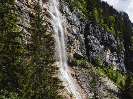 Rappels de la cascade de l'Essert