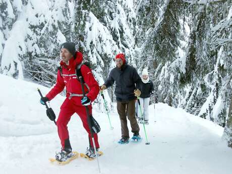 Raquettes à neige avec l'ESF - Les Sagnes (sur les traces des dahuts)