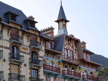 Guided tour - "Ancient palais and Saint-Gervais hotels"