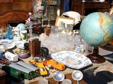 Brocante bi-hebdomadaire