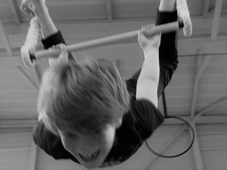 Talleres de circo de verano para jóvenes