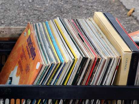 Brocante et vide-greniers