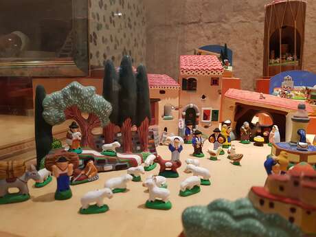 Salon des santonniers - Grande crèche animée à l'église des Trinitaires