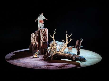 Théâtre : La distance
