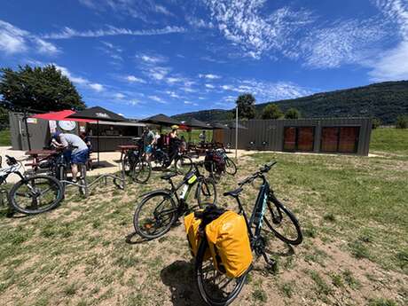 Conteneur-Event : salle de séminaire des Lodges de la ViaRhôna