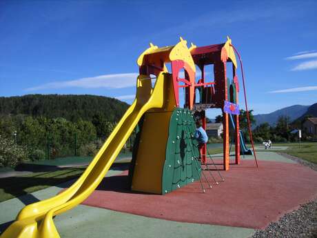 Aire de jeux, City stade Claude Morhet