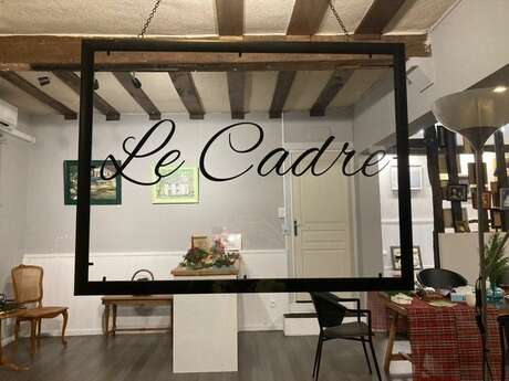 Le Cadre