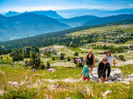 Sentier des Tannes et Glacières du Margériaz