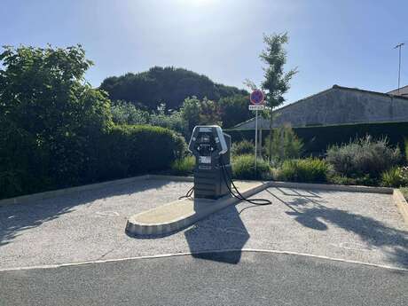Electric car charging point - Corneau car park