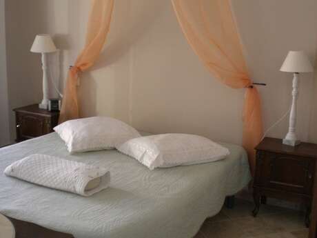 Chez Monique et sa fille Caroline