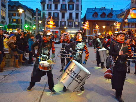 Parade musicale et déambulation des Crinolines