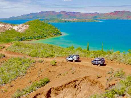 À la découverte des sources d'eau chaude de Prony - Off Road Adventure NC