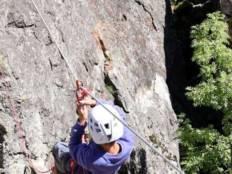 Découverte de la via corda avec le bureau des Guides de la Grave
