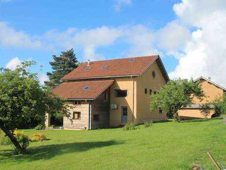 Bed and Breakfast : La Fontaine des Péraux