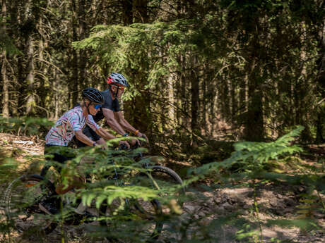 Tour VTT Vals d'Aix et Isable