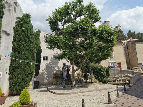 Place Portail Grignolet