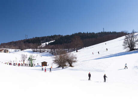 Ski alpin aux Plans d'Hotonnes