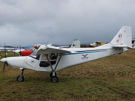 Microlight discovery flight with Handy Flying / ULM de Provence